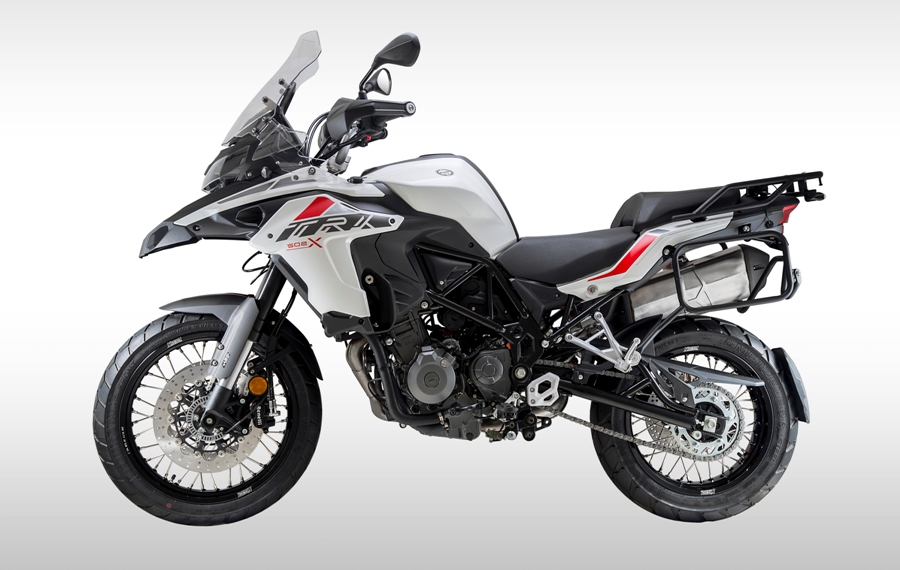 Benelli TRK 502X 2