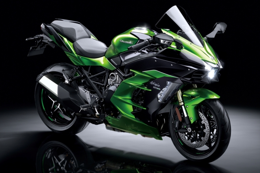 Kawasaki Ninja H2 SX 1