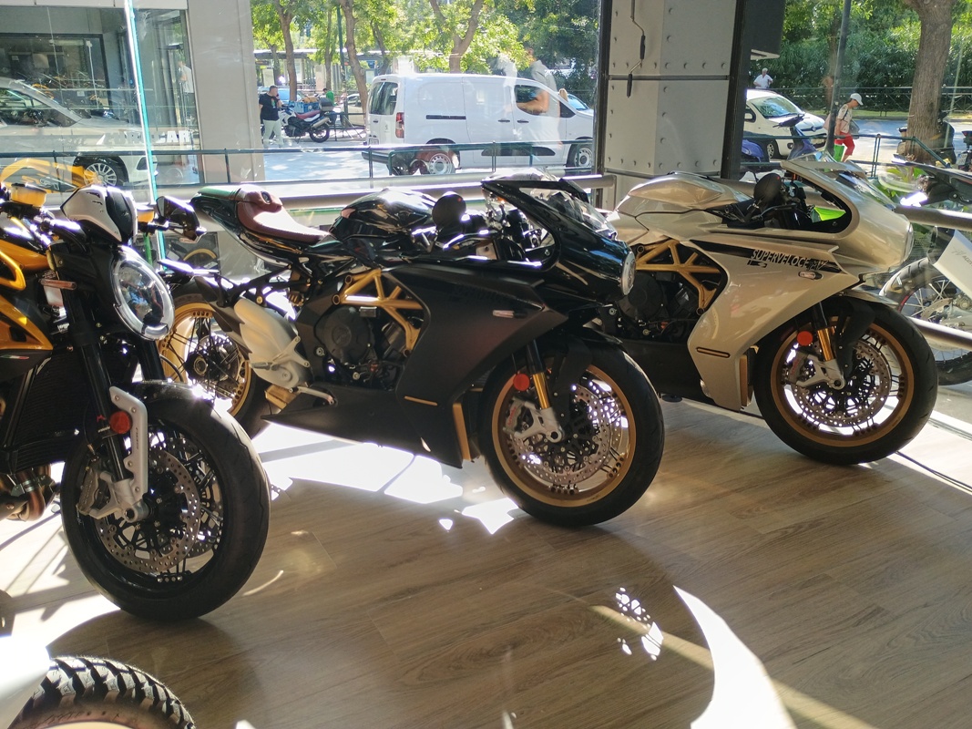 MV Agusta Enduro Veloce Welcomo Party 10