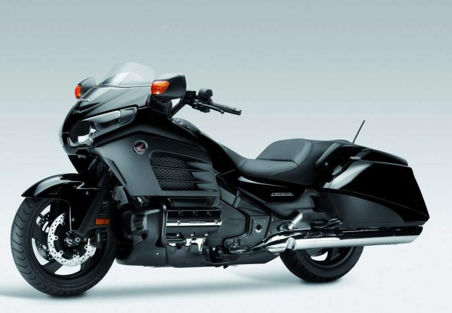 Honda Gold Wing F6B 13 1