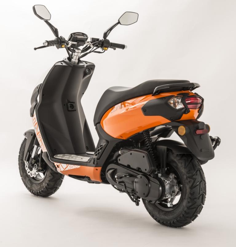 Streetzone 10 Pulsar Orange 08