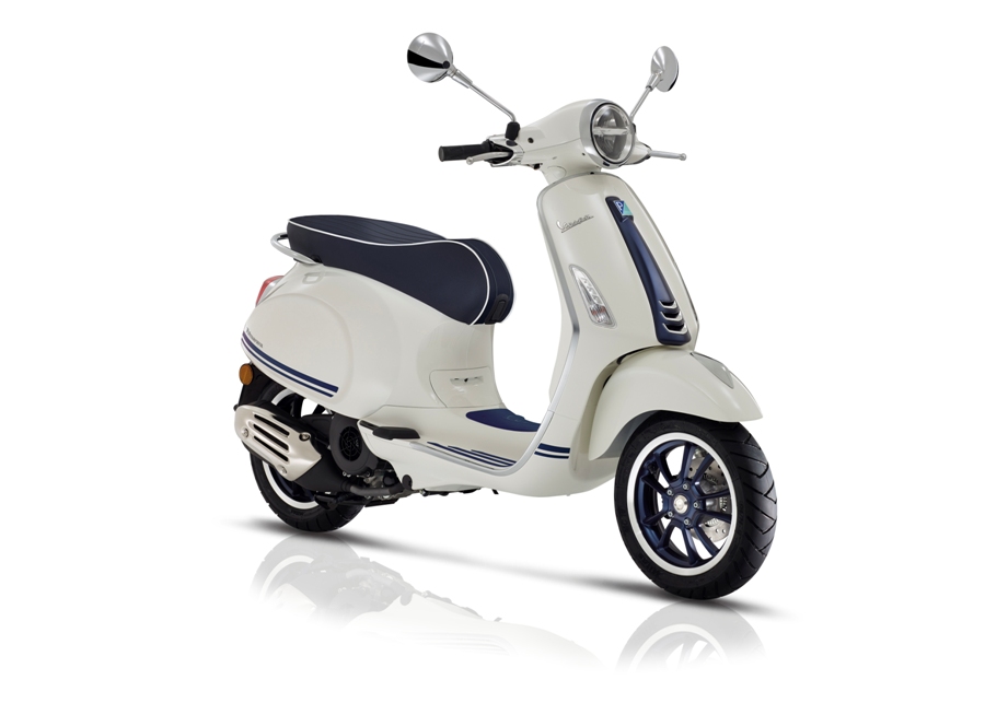 04 vespa primavera yacht club