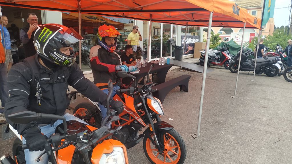 orange days kerkira 7