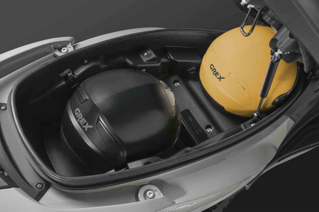 Kymco Agility 300i ABS MY2020 11