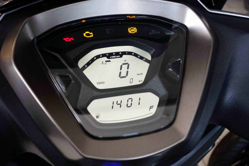 Kymco Agility 300i ABS MY2020 19