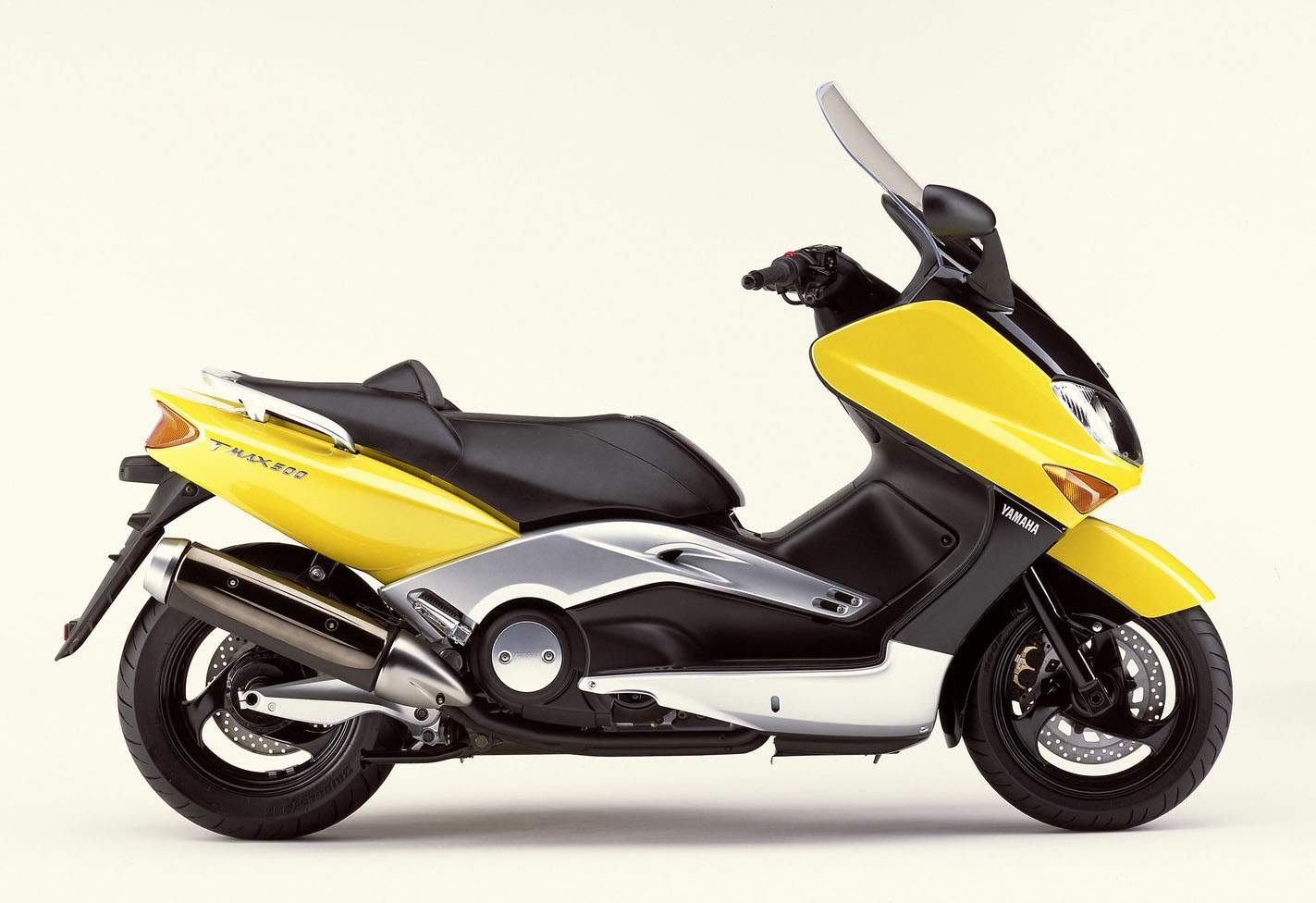 YAMAHA TMAX 2003 1