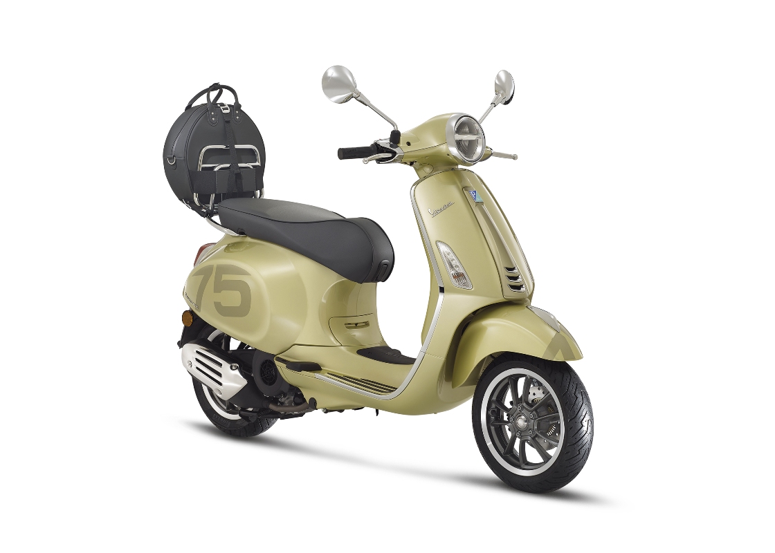 vespa primavera 75th