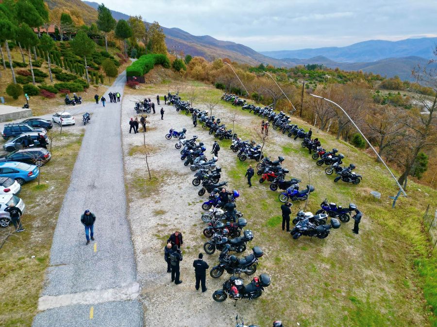 ELMOTO xeimerini synantisi 2023 5