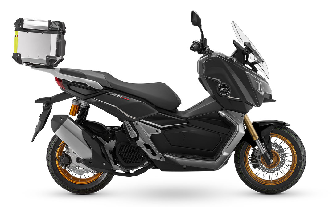 QJMOTOR ATR 125 ABS TCS TOP CASE BLACK