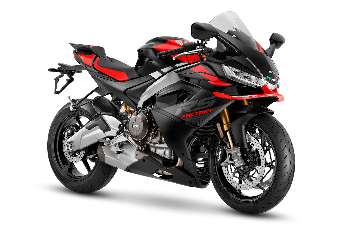04 Aprilia RS 660 Factory