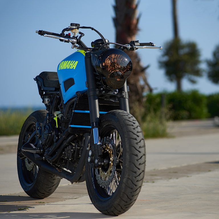 custom yamaha xsr700 2