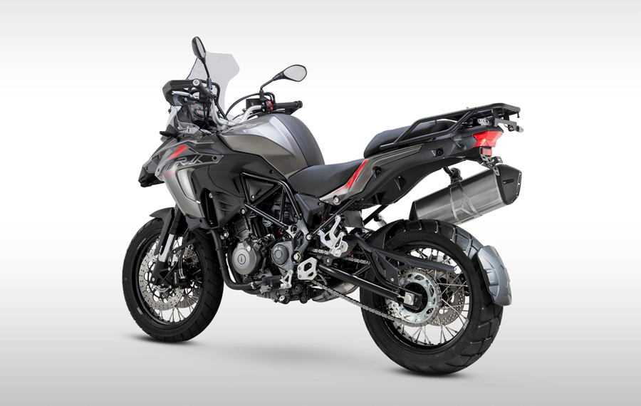 Benelli TRK 502X 4