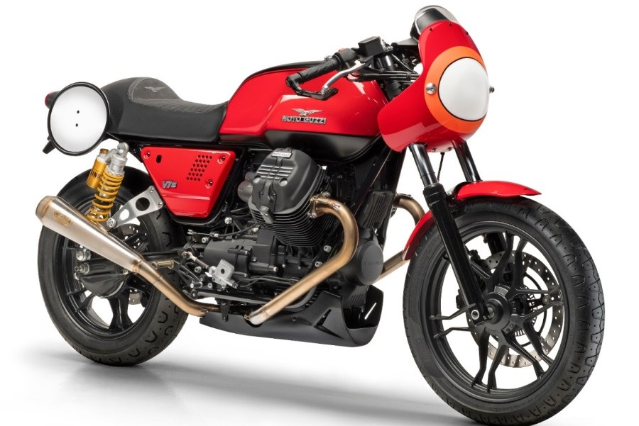 moto guzzi v7 iii fast endurance trophy 2