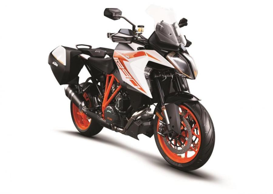 ktm 1290 super duke gt 2019 4