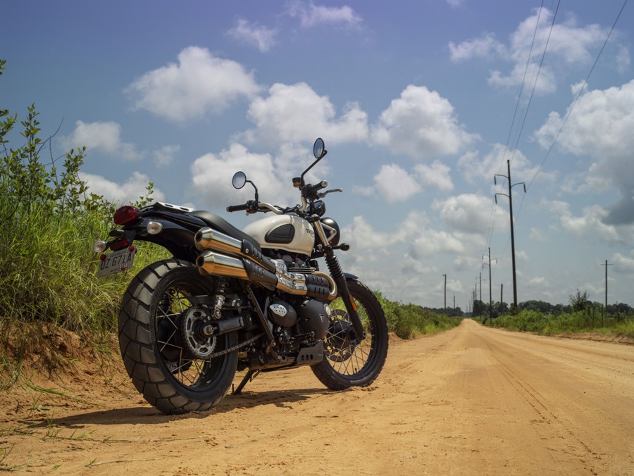 triumph street scrambler