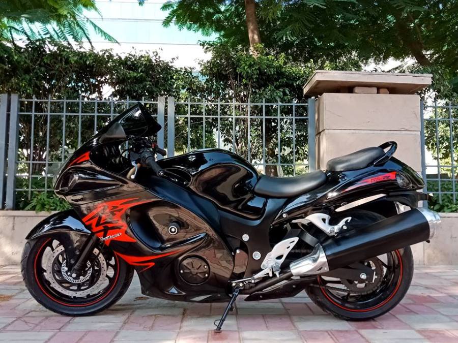 suzuki dominar hayabusa 1