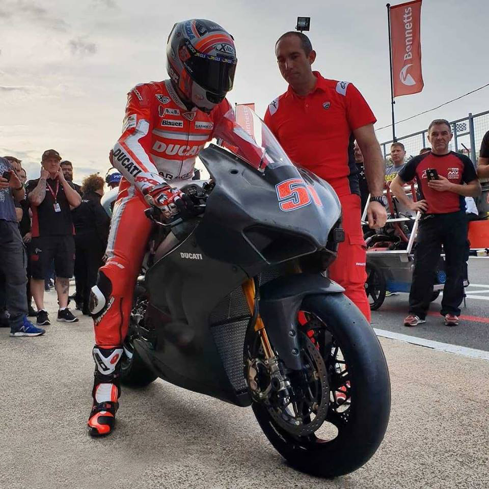 ducati panigale v4 r 2019 7