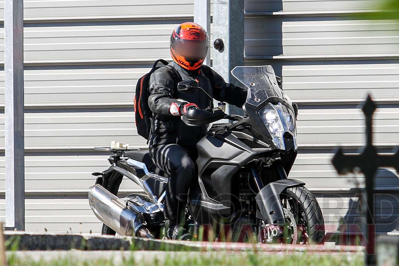 ktm 1290 super adventure 2020 5