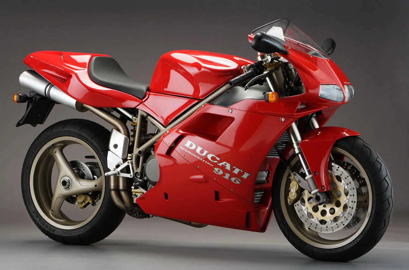 Ducati Panigale V4 25o Anniversario 916 3