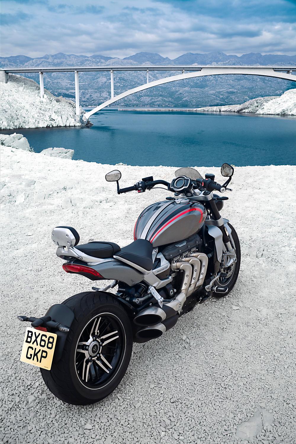 triumph rocket iii gt r 30