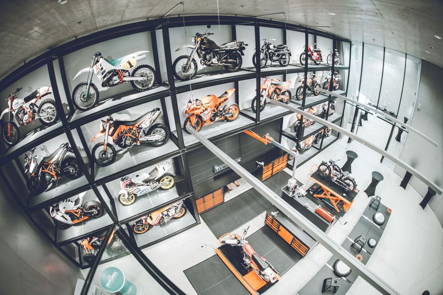 KTM Motohall 01 2