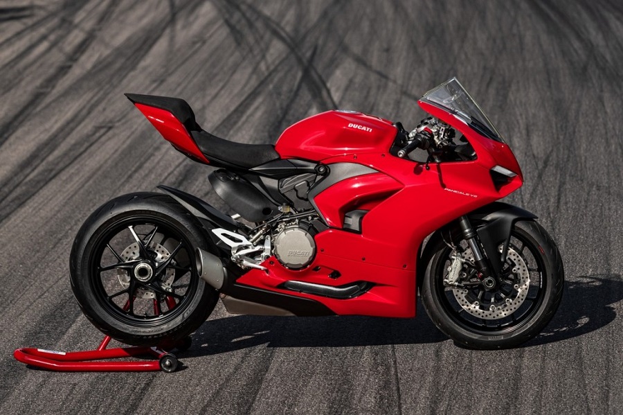 DUCATI PANIGALE V2 2020 1