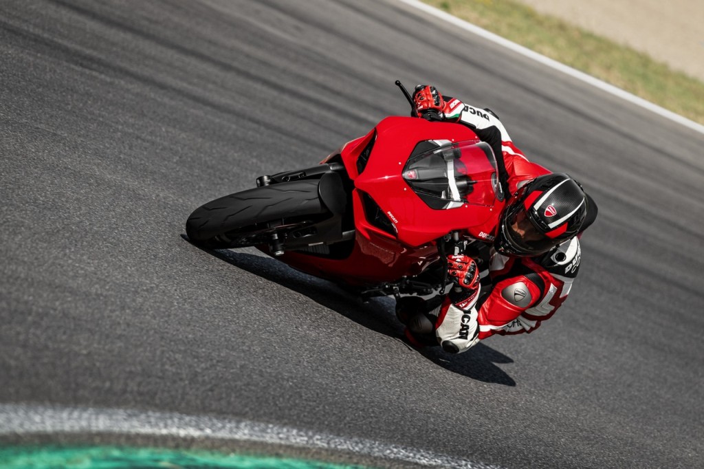 DUCATI PANIGALE V2 AMBIENCE 15 UC101503 High