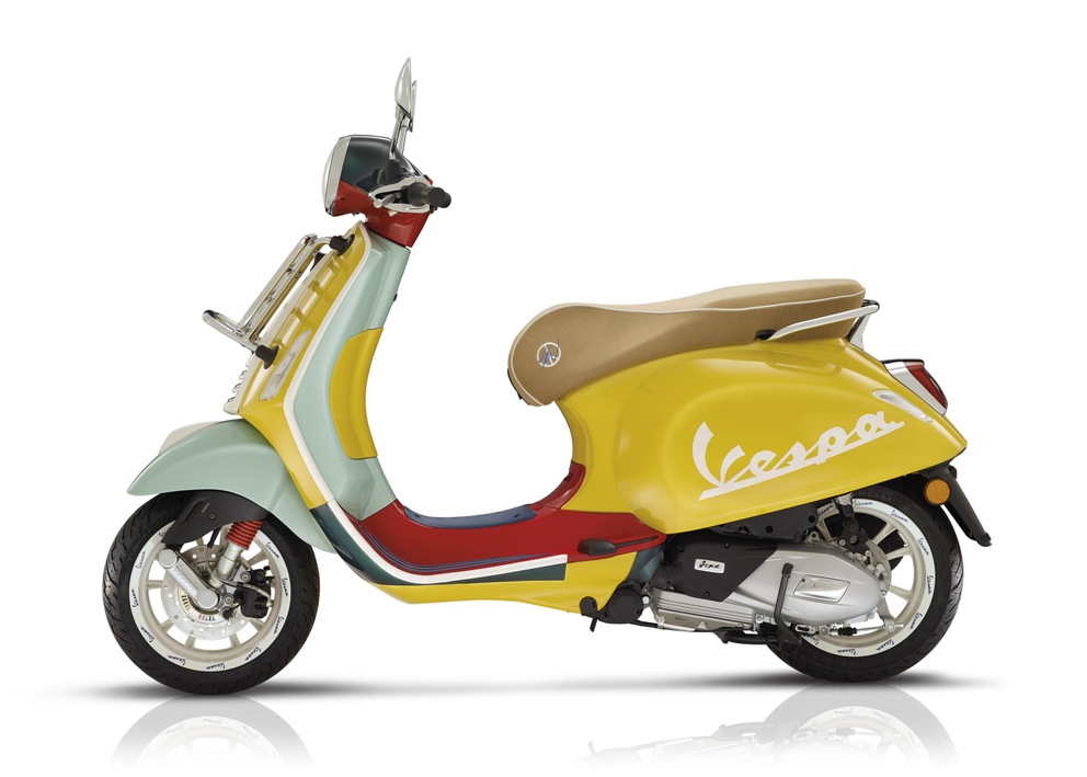 02 Vespa Primavera Sean Wotherspoon