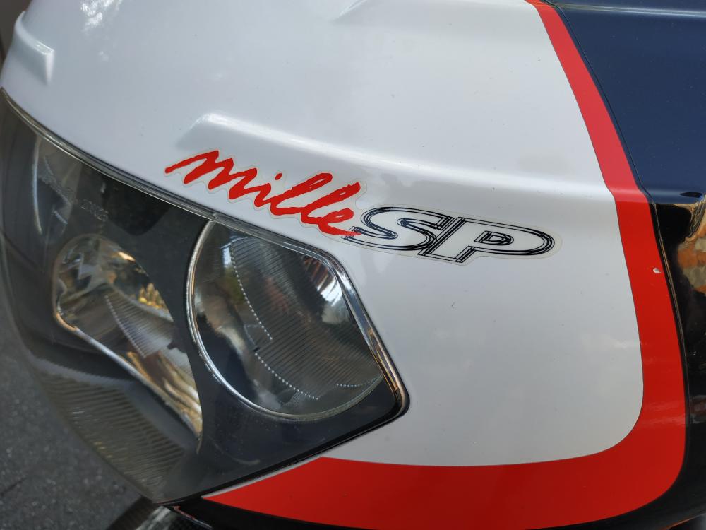 aprilia rsv 1000 sp 2