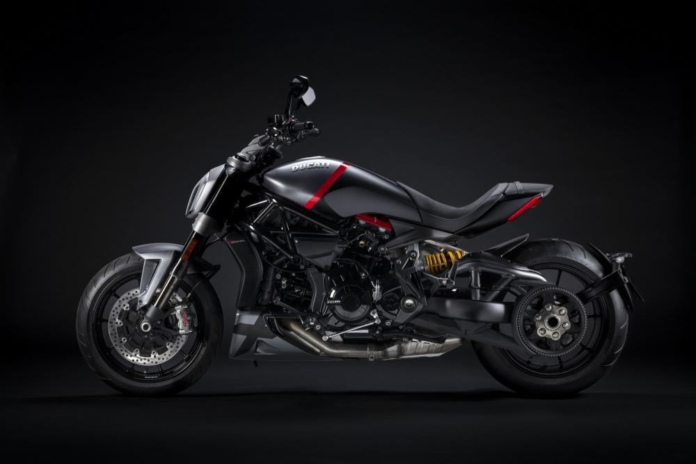 B ducati xdiavel black star 2 uc209667 high