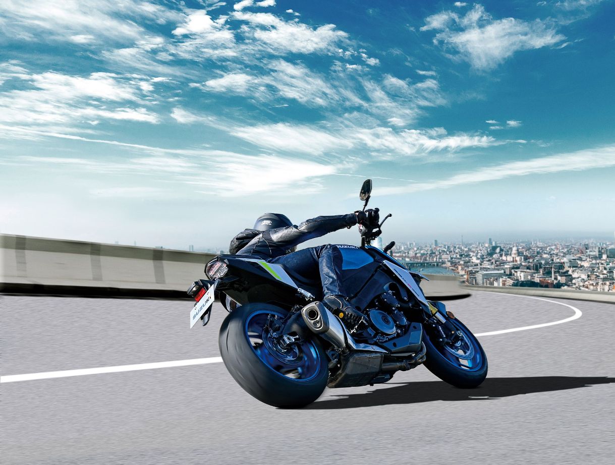 suzuki gsx s 1000 2021 11