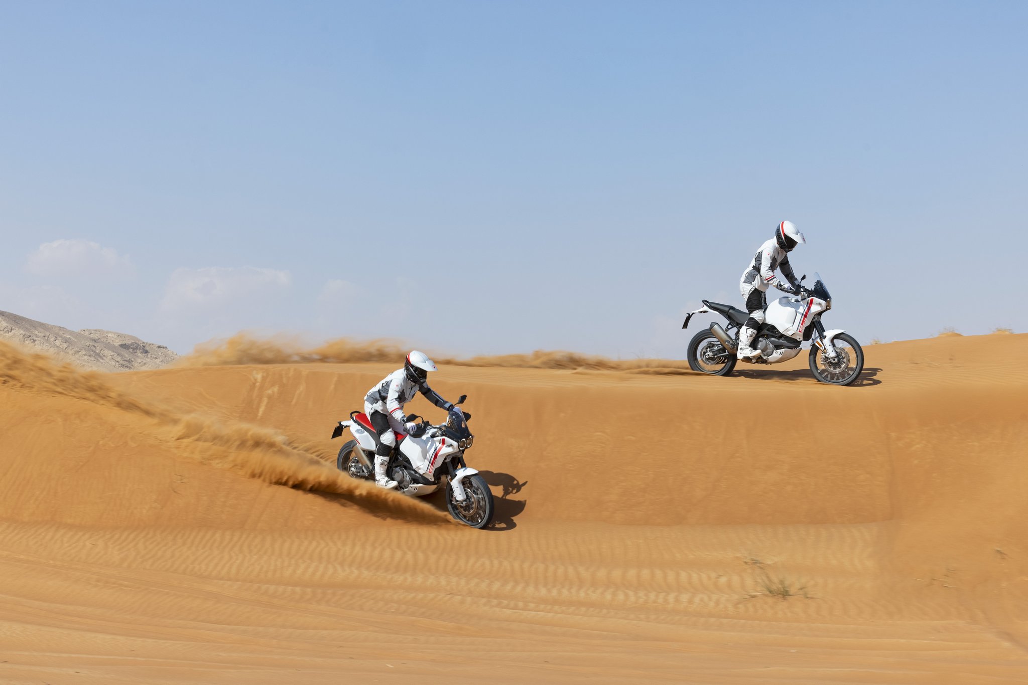 Ducati DesertX 2022 5