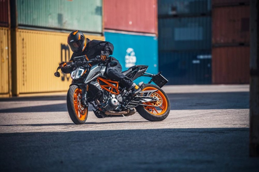 1 ktm 390 duke 2021 1