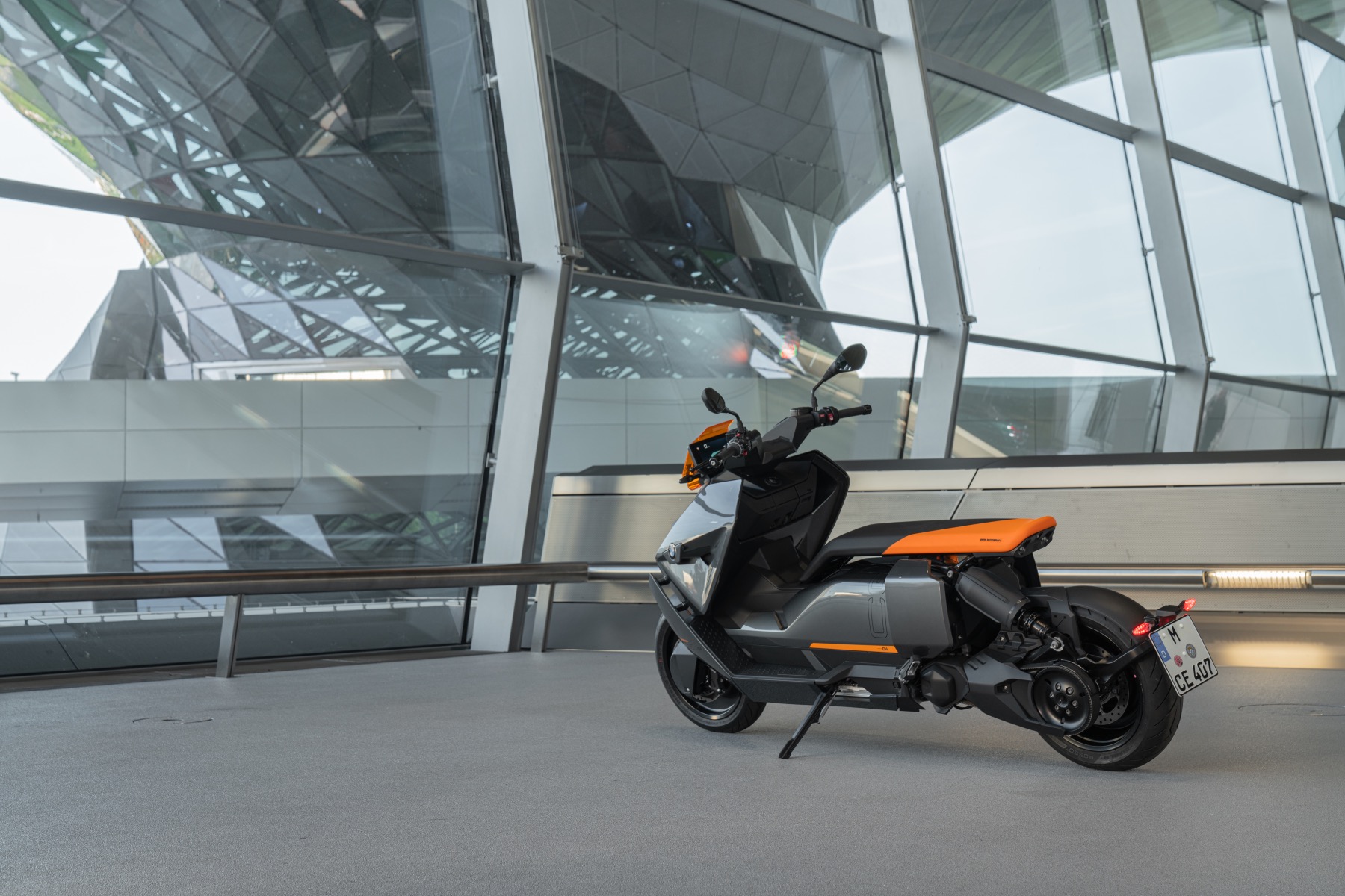 BMW C04 escooter 3