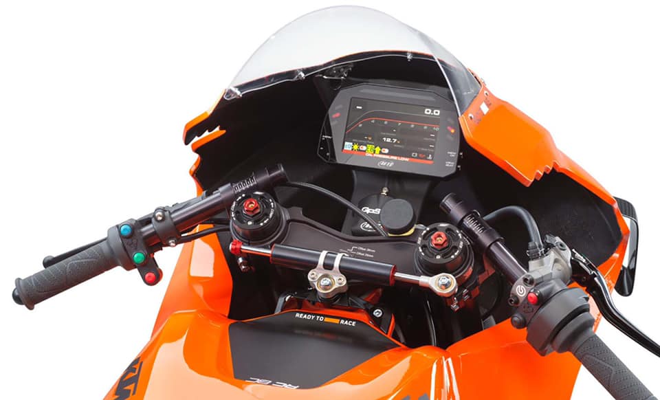 KTM RC 8C 2021 18
