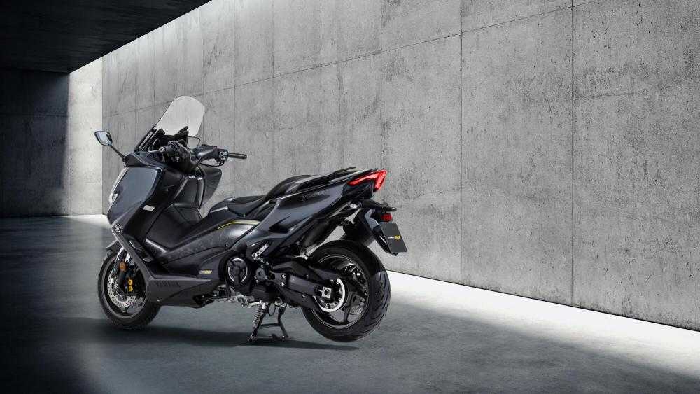 B yamaha tmax 20th anniversary 2021 1