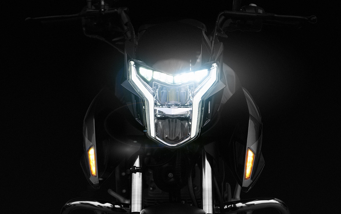 Daytona Monster 125 2022 3