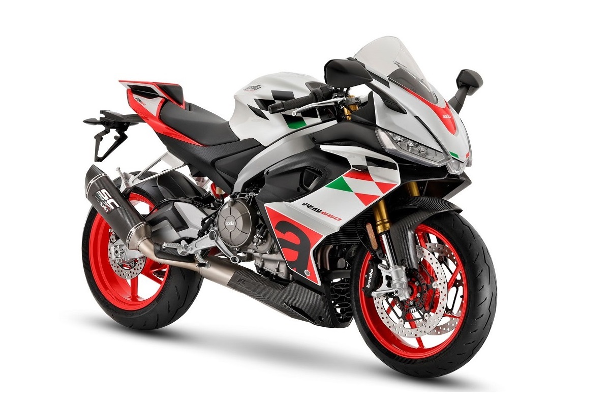 02 aprilia rs 660 extrema