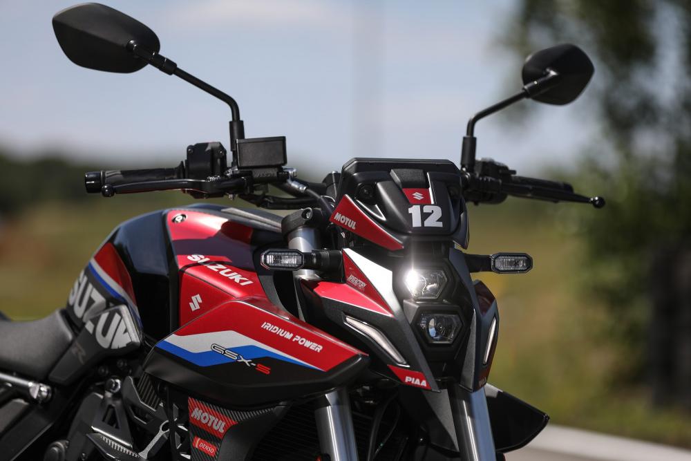 suzuki gsx 8s sert 4