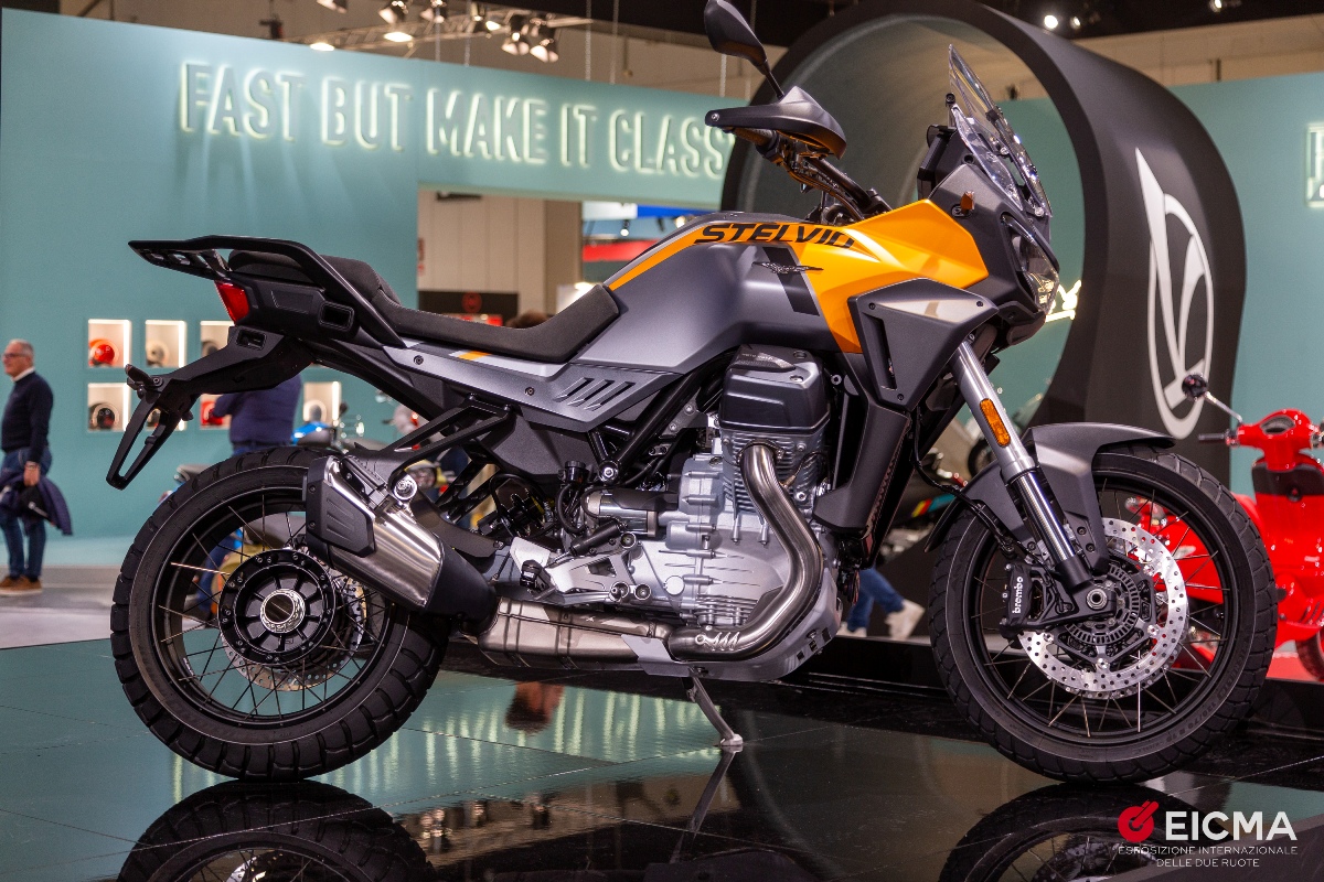 EICMA 2023 – Moto Guzzi Stelvio 2024