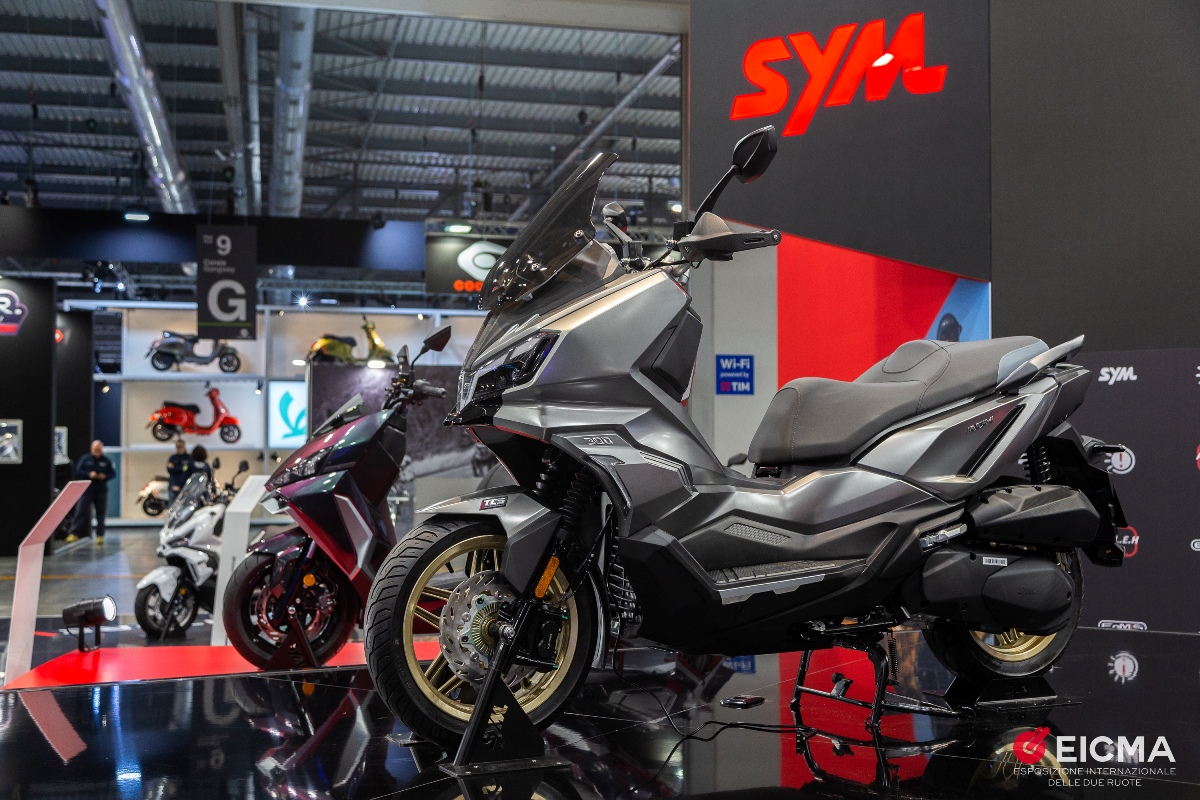 SYM ADX 300 2024 1