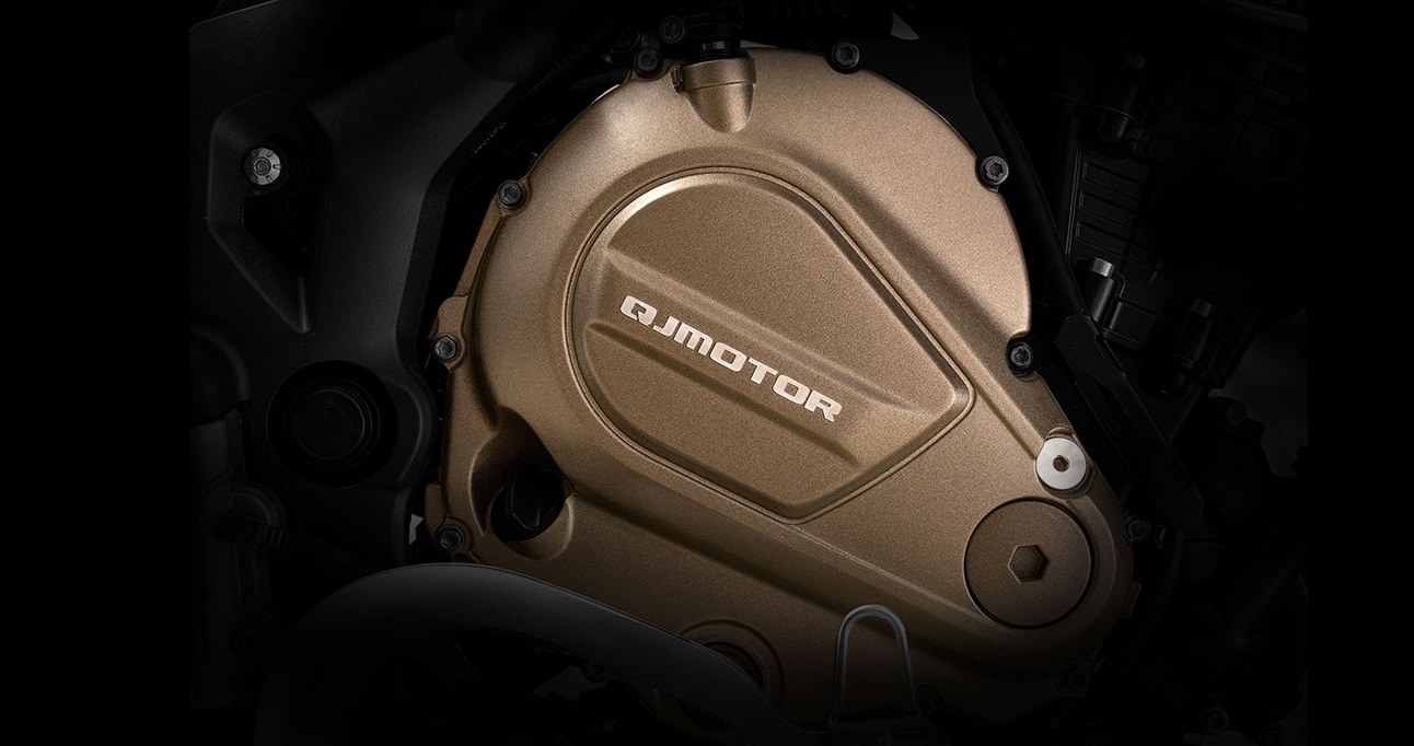 SRT 700S ENGINE