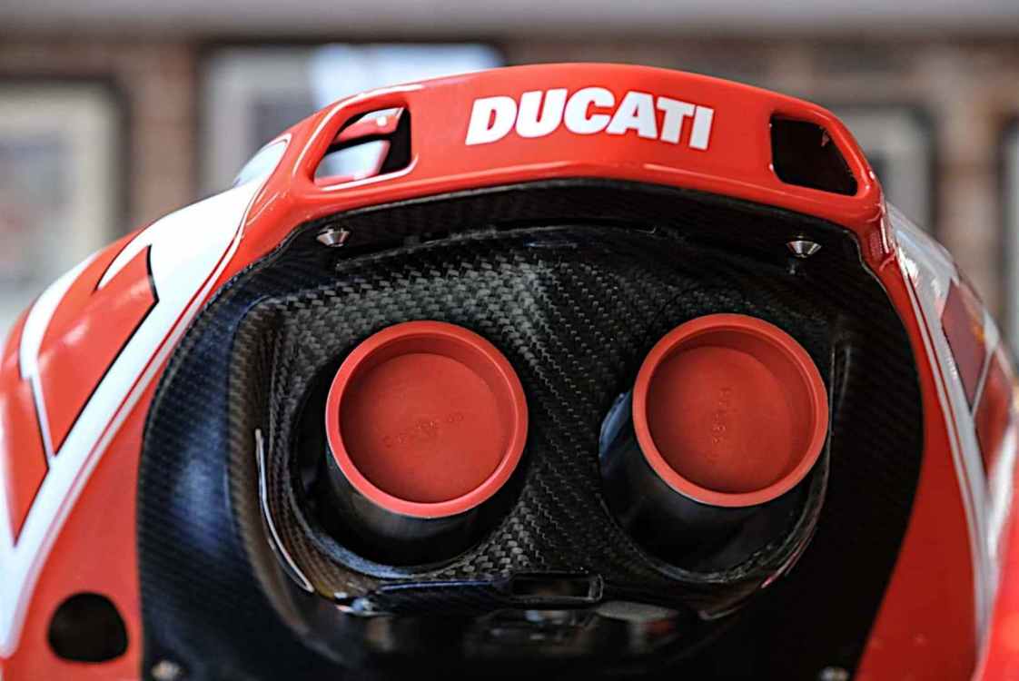 troy bayliss ducati desmosedici gp3 7