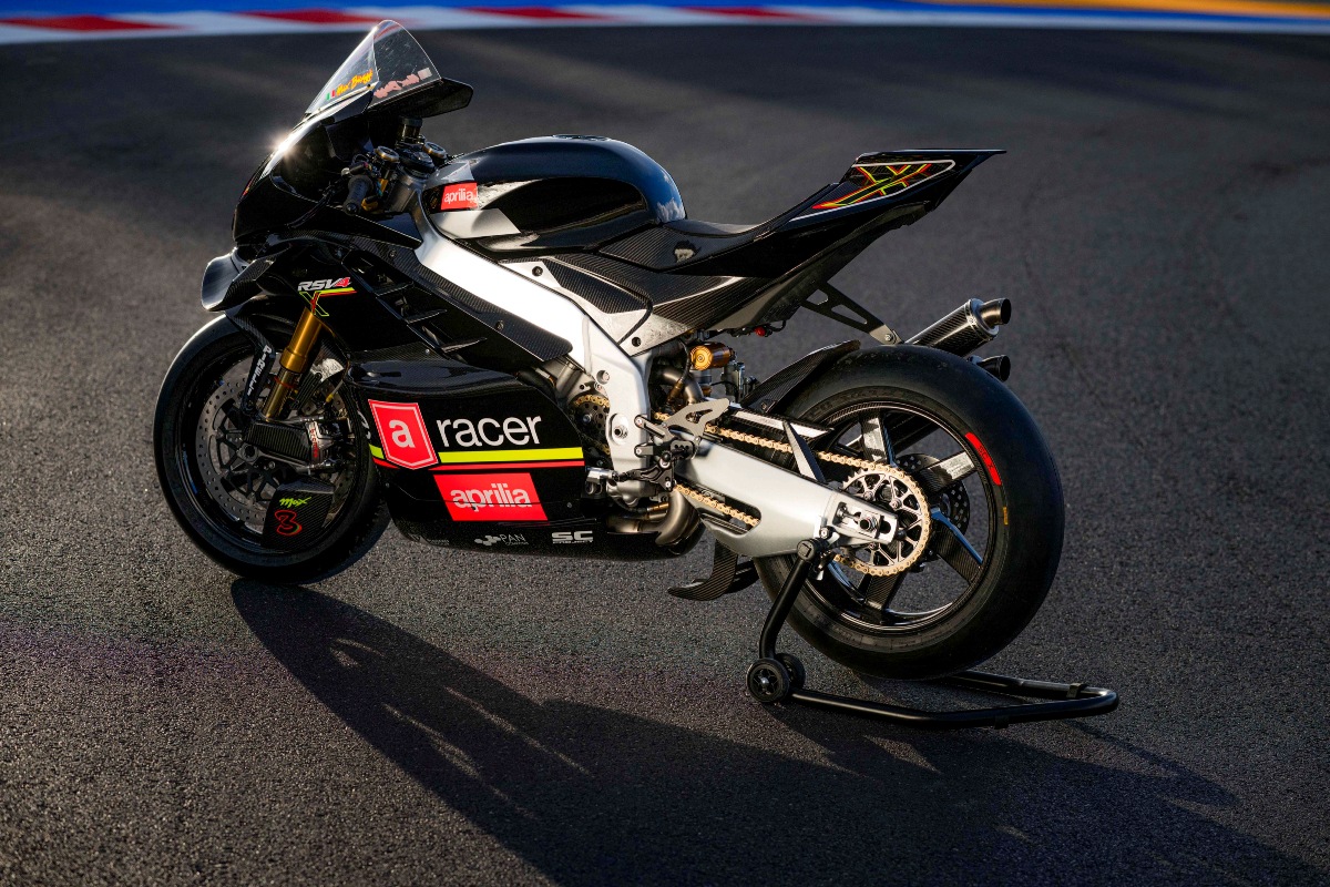 05 Aprilia RSV4 X ex3ma