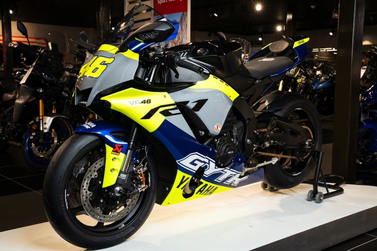 Yamaha GYTR R1 Valentino Rossi Replica 6