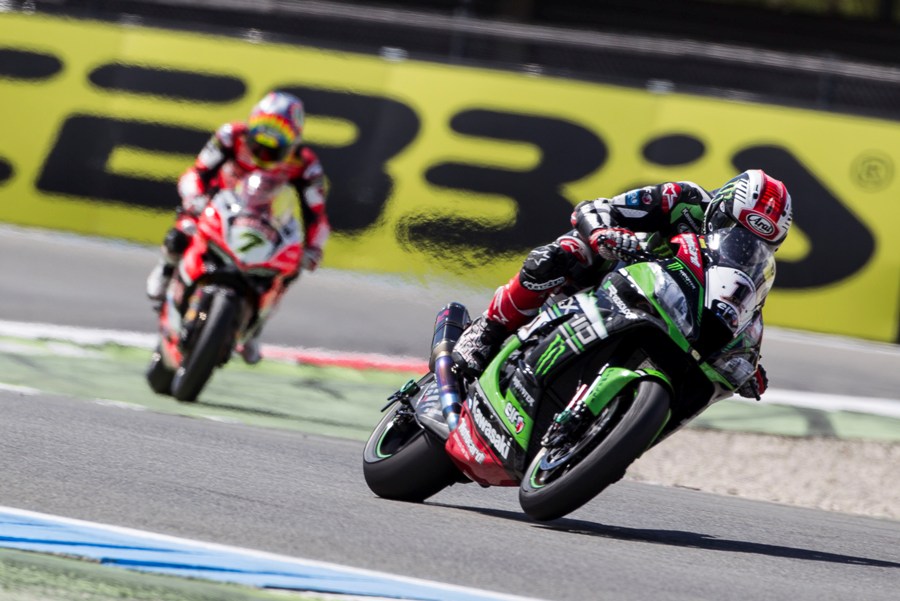 hi 04 Assen WorldSBK Race 1 Rea MP48909