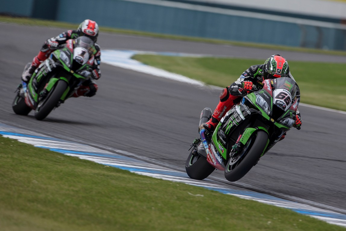 hi 06 Donington WorldSBK Race 1 SykesC87Q3763