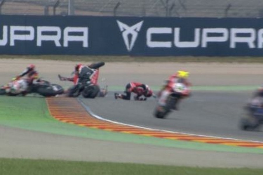 1 camier injured 1