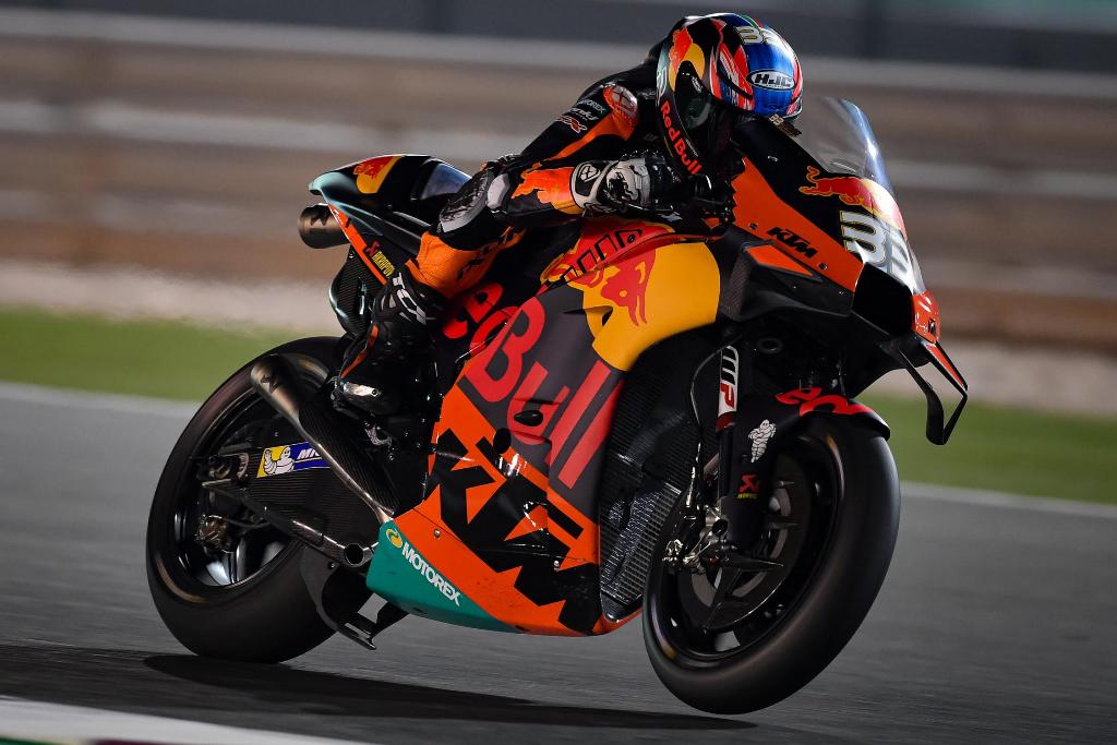 33 brad binder lg5 2410.gallery full top fullscreen