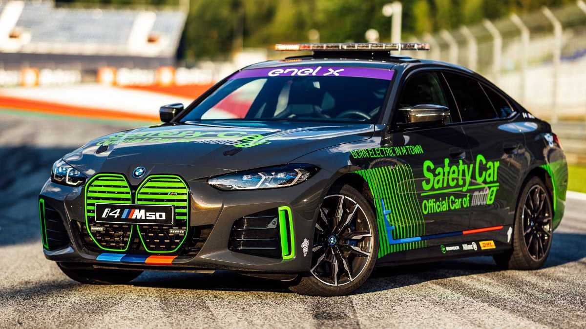 BMW i4 M50 MotoE Safety Car 4